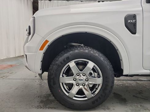 New 2025 Ford Ranger XLT w/ Chrome Accent Package image 19