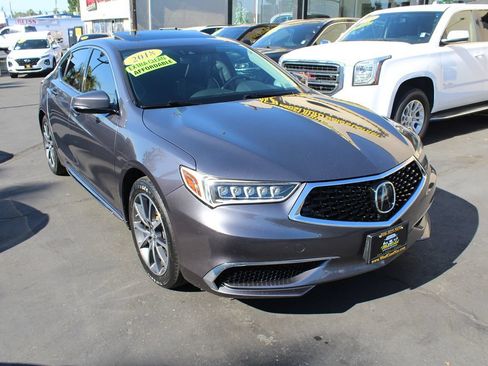 Used 2018 Acura TLX V6 w/ Technology Package FWD image 8