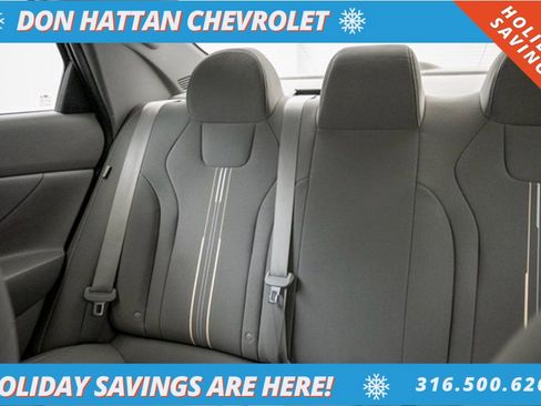 Used 2024 Hyundai Elantra SEL image 20