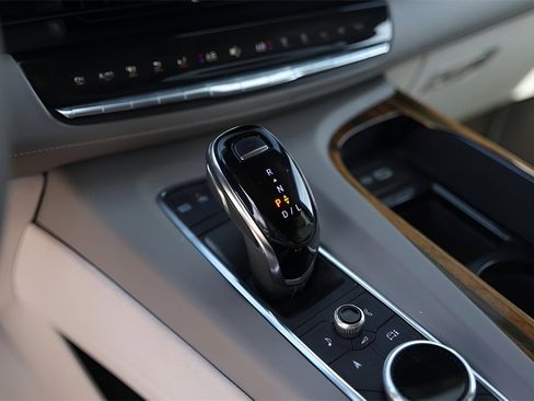 Certified 2024 Cadillac Escalade ESV Sport Platinum w/ LPO, Floor Liner Package image 20