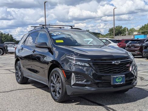 Certified 2024 Chevrolet Equinox RS w/ RS Leather Package AWD/4WD image 3