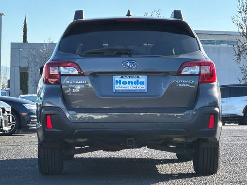 Used 2019 Subaru Outback 3.6R Limited w/ Popular Package #2 image 9