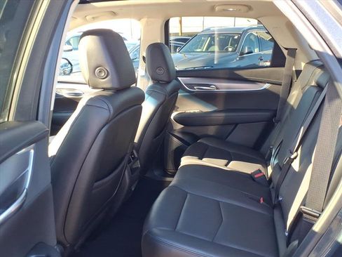 Used 2019 Cadillac XT5 Premium Luxury w/ Driver Assist Package image 17