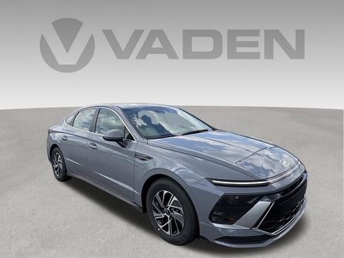 New 2026 Hyundai Sonata Blue FWD image 5