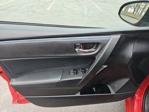 Used 2019 Toyota Corolla XLE image 20