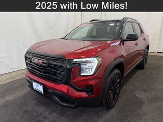 Used 2025 GMC Terrain Elevation w/ Elevation Premium Package video 1