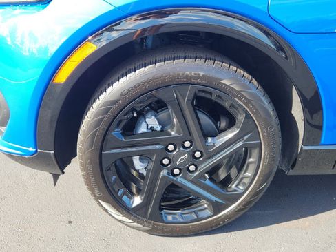 New 2026 Chevrolet Equinox EV RS image 4