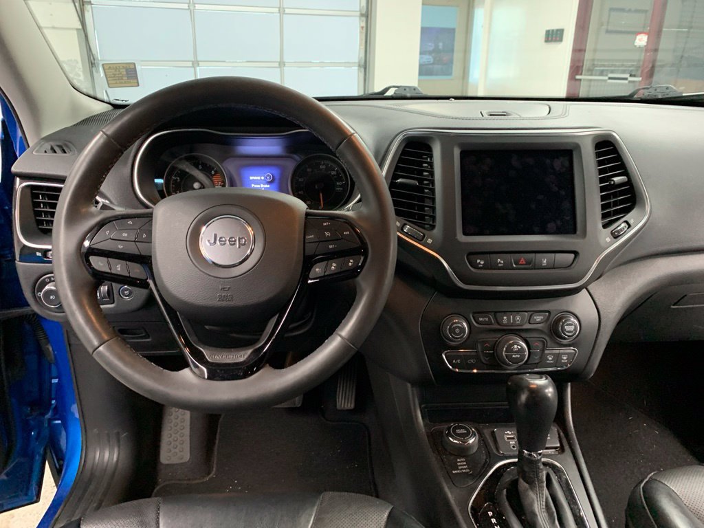 Used 2023 Jeep Cherokee Altitude Lux AWD/4WD image 8