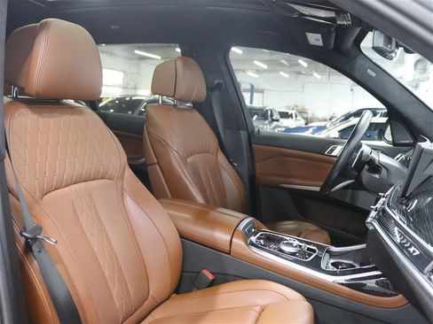 Used 2023 BMW X7 xDrive40i w/ Executive Package AWD/4WD image 31
