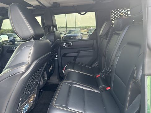 Certified 2025 Ford Bronco Badlands AWD/4WD image 13
