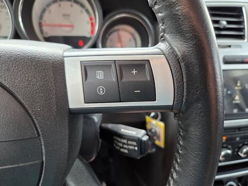 Used 2009 Dodge Charger R/T RWD image 29