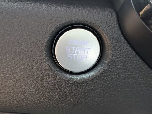 Certified 2026 Kia Carnival SX Prestige FWD image 28