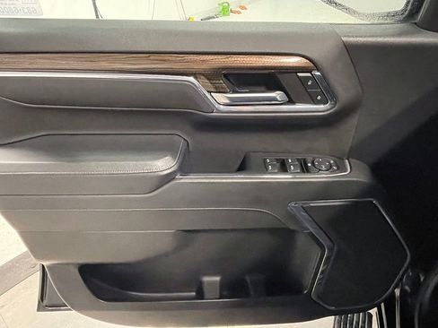 Used 2023 Chevrolet Silverado 1500 RST image 19