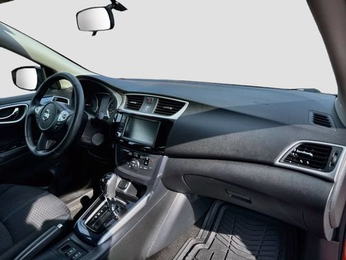 Used 2019 Nissan Sentra SR FWD image 27