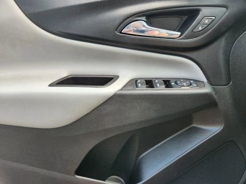 Used 2022 Chevrolet Equinox LT AWD/4WD image 27