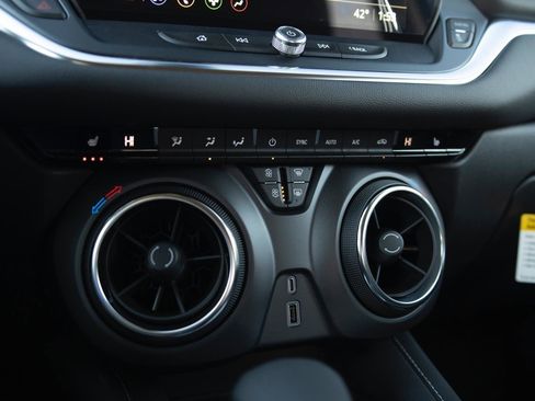 New 2026 Chevrolet Blazer LT w/ Convenience Package image 18