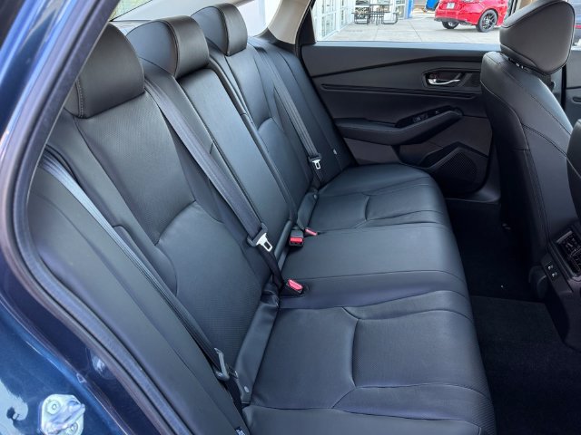 Used 2025 Honda Accord Touring image 10