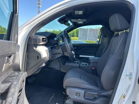 Used 2024 Toyota Tacoma TRD Off-Road AWD/4WD image 16