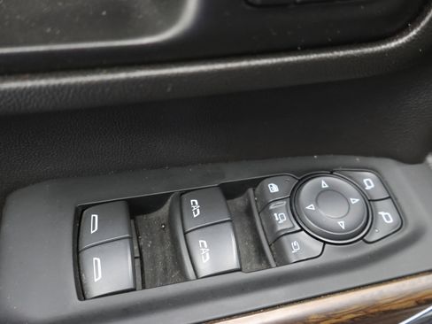 Used 2023 Chevrolet Silverado 2500 High Country image 49