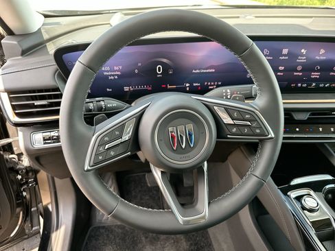 New 2025 Buick Envision Avenir image 14