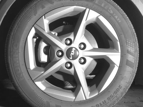 Used 2025 Kia K4 LXS image 12