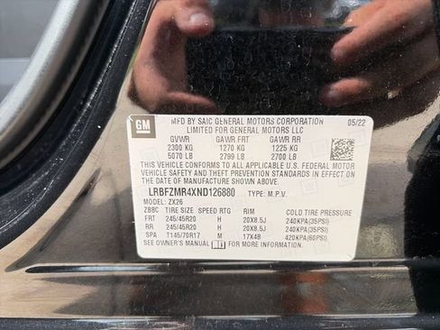 Used 2022 Buick Envision Preferred AWD/4WD image 37