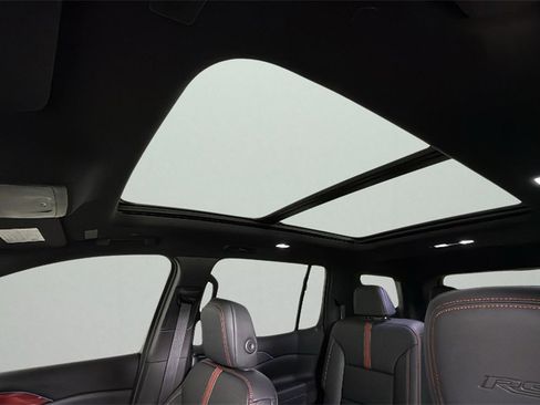 Certified 2026 Chevrolet Traverse RS image 27