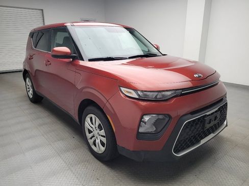 Used 2020 Kia Soul LX FWD image 13