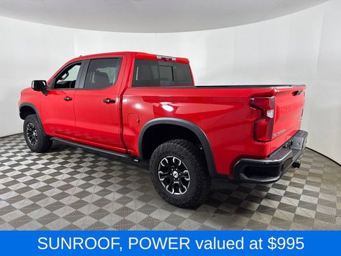 Used 2022 Chevrolet Silverado 1500 ZR2 w/ Technology Package AWD/4WD image 5