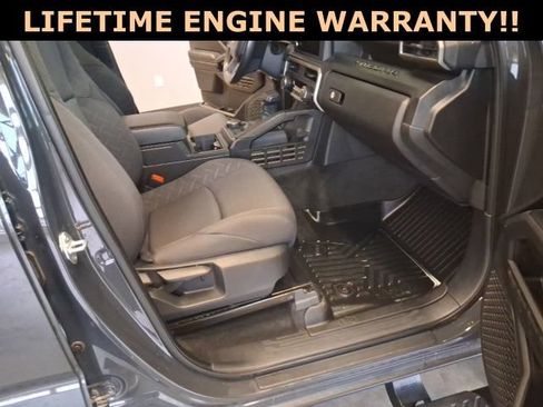 Used 2024 Toyota Tacoma SR image 29