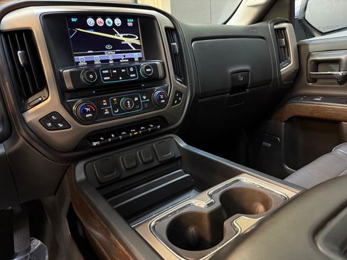 Used 2017 GMC Sierra 1500 Denali image 27