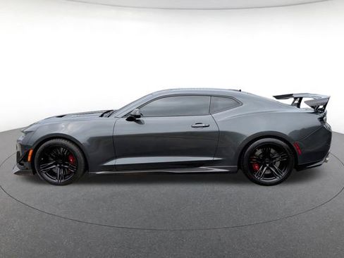 Used 2018 Chevrolet Camaro ZL1 RWD image 2