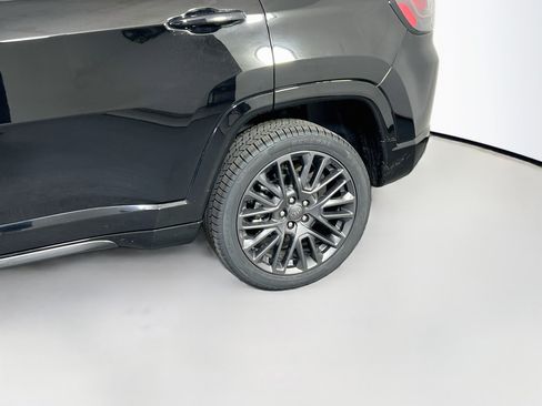 Used 2022 Jeep Compass High Altitude AWD/4WD image 30
