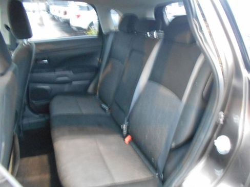 Used 2021 Mitsubishi Outlander Sport FWD image 10