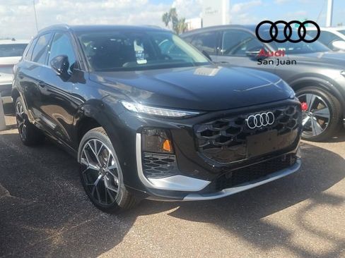 New 2026 Audi Q3 quattro 2.0T AWD/4WD image 1