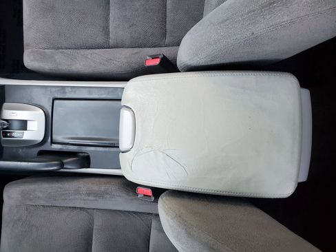 Used 2010 Honda Accord EX image 28