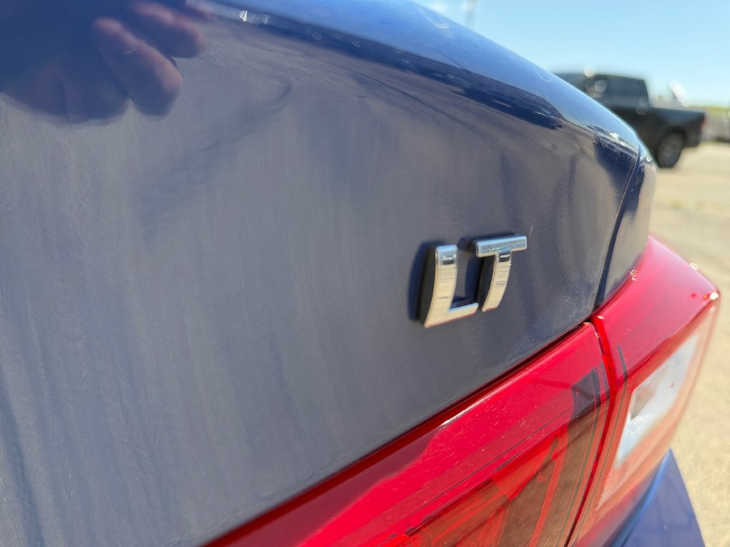 Used 2023 Chevrolet Malibu LT w/ LPO, Floor Liner Package FWD image 29