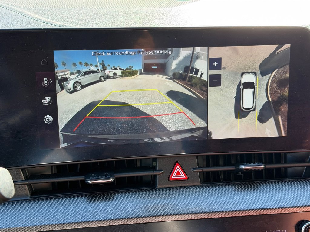 Used 2023 Kia Sportage SX FWD image 12