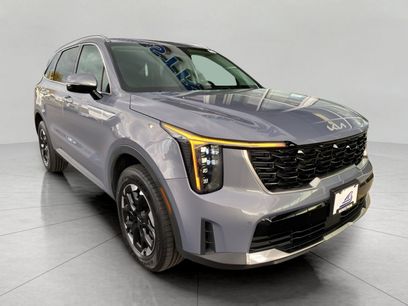 Used 2024 Kia Sorento S