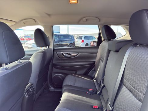 Used 2020 Nissan Rogue S w/ Special Edition Package image 32