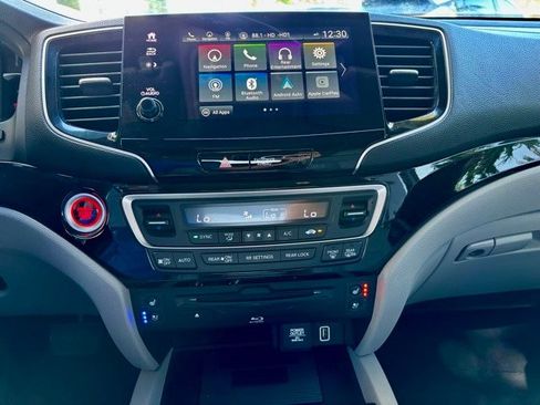 Certified 2022 Honda Pilot Elite image 25