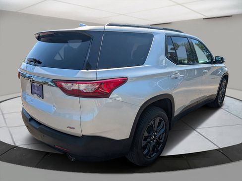 Used 2020 Chevrolet Traverse RS image 5
