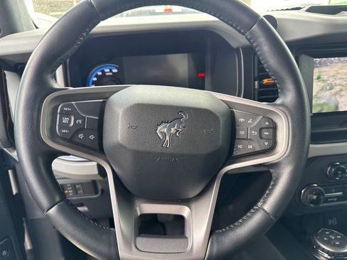Used 2022 Ford Bronco Badlands AWD/4WD image 10