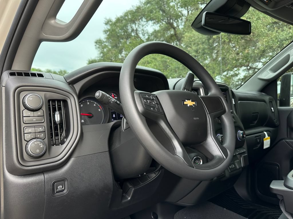 New 2026 Chevrolet Silverado 2500 Custom w/ Custom Value Package AWD/4WD image 14