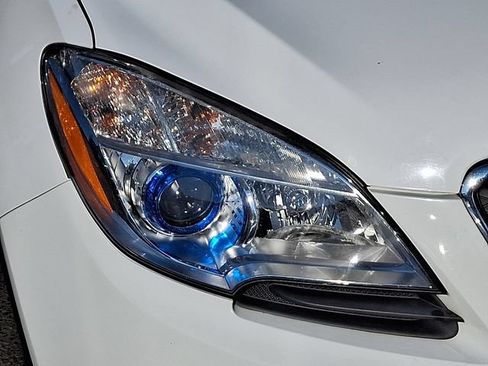 Used 2016 Buick Encore FWD image 9