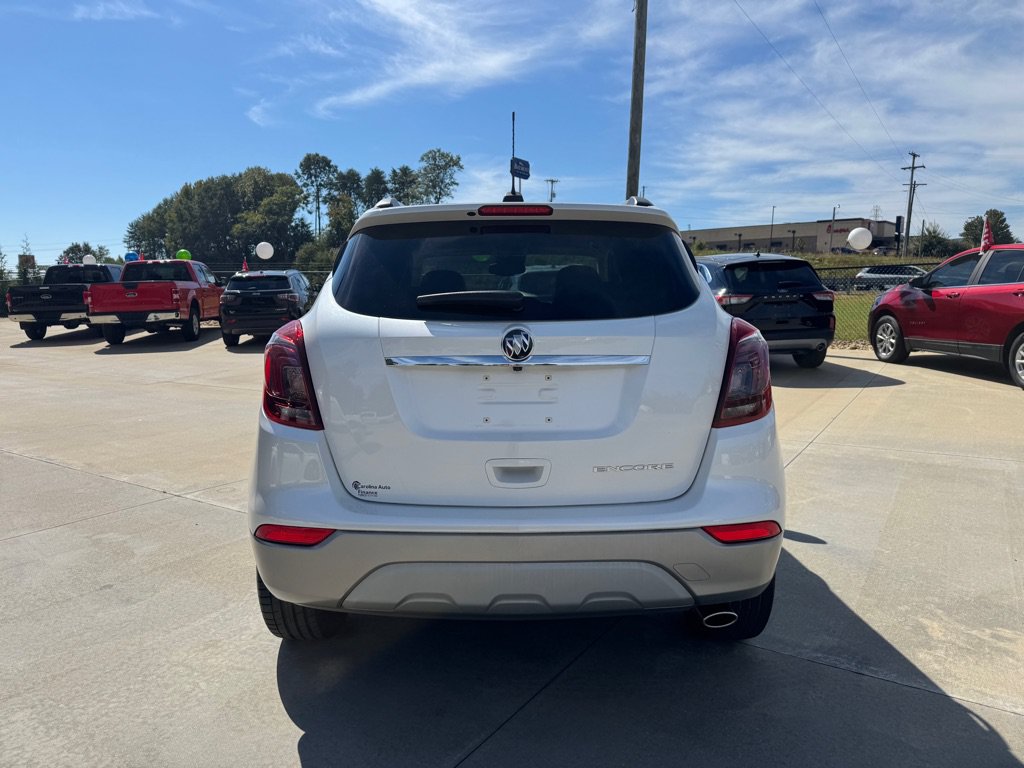 Used 2020 Buick Encore Preferred FWD image 5