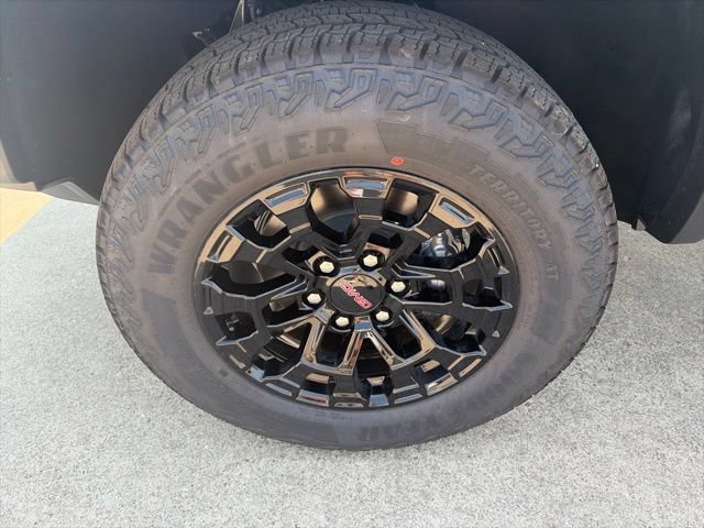 New 2026 GMC Canyon Elevation w/ Convenience Package AWD/4WD image 10