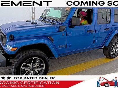 Used 2024 Jeep Wrangler Unlimited w/ LED Headlamp & Fog Lamp Group