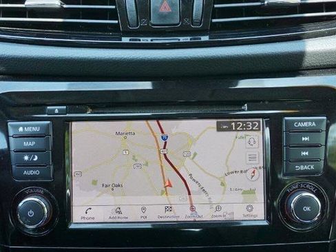 Certified 2022 Nissan Rogue Sport SL image 17