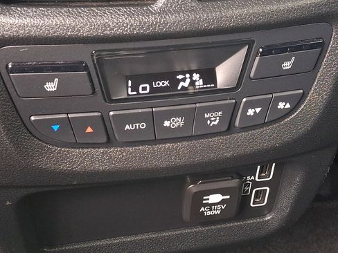 Certified 2021 Honda Passport Touring image 11